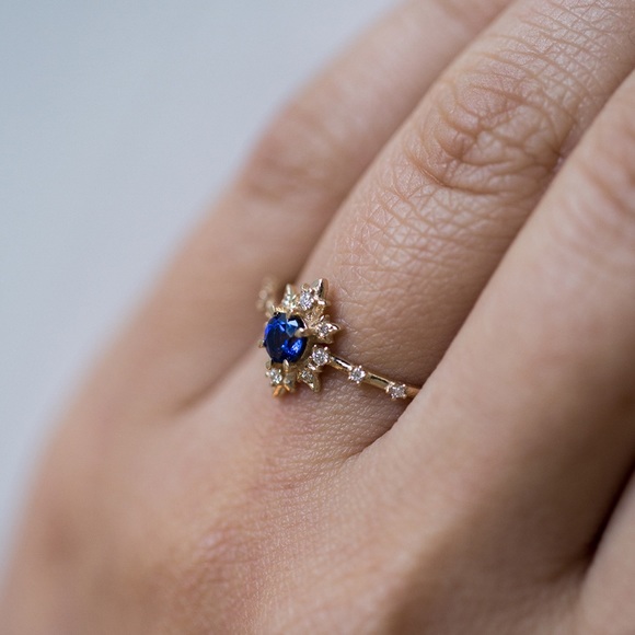 Sofia Zakia/Catbird - Sapphire & Diamond Termina Ring - Picture 7 of 8